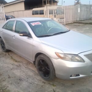 Toyota Camry - 2008